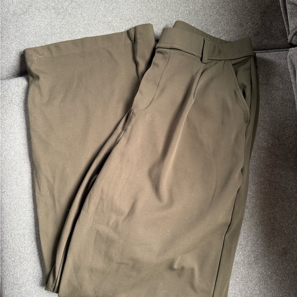 HALARA Olive Straight Leg Pants